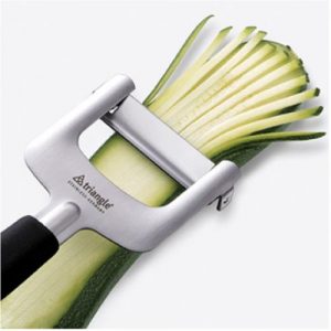 TRIANGLE- JULIE&CUTTER- 19CM