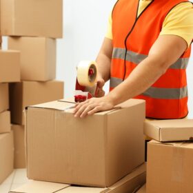 Packing-boxes-shutterstock_577295401-72dpi